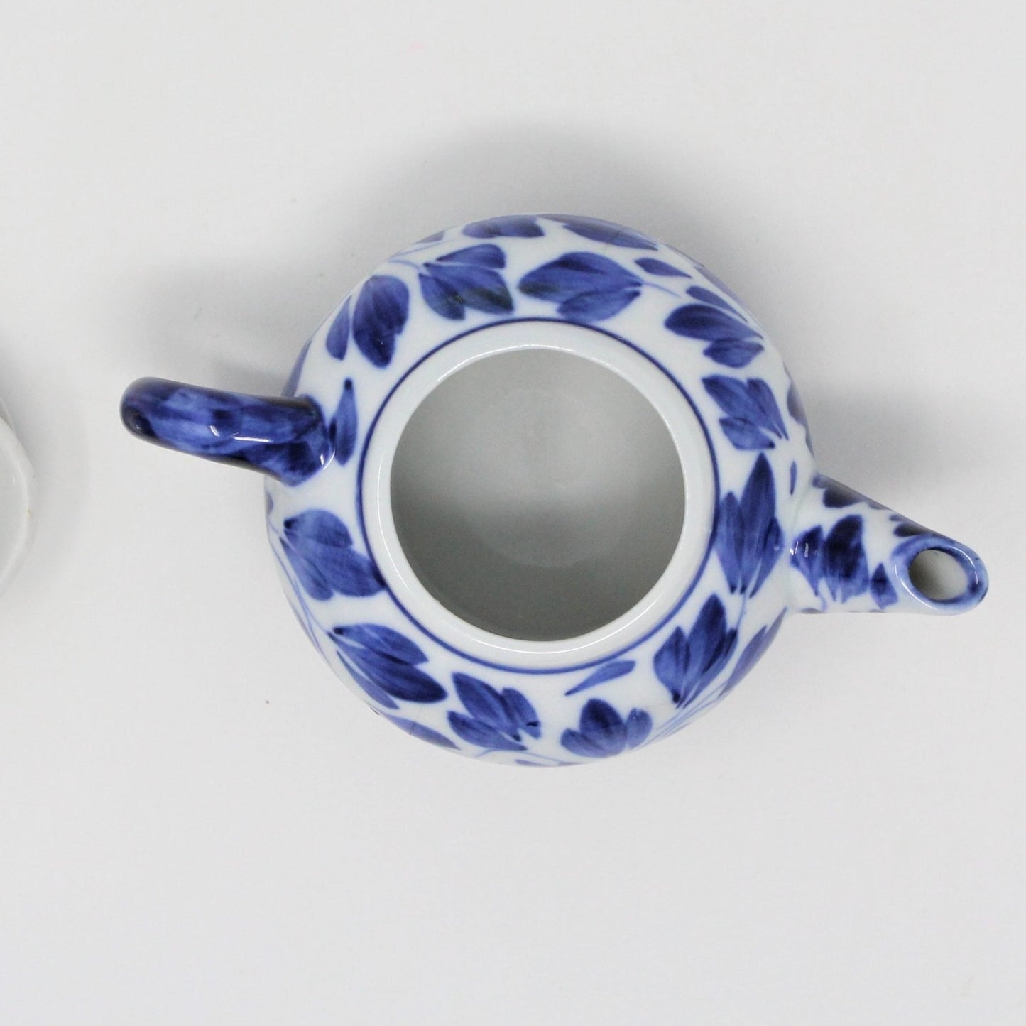 Mini Teapot, Andrea by Sadek Blue and White Leaves, Collectibles, Vintage