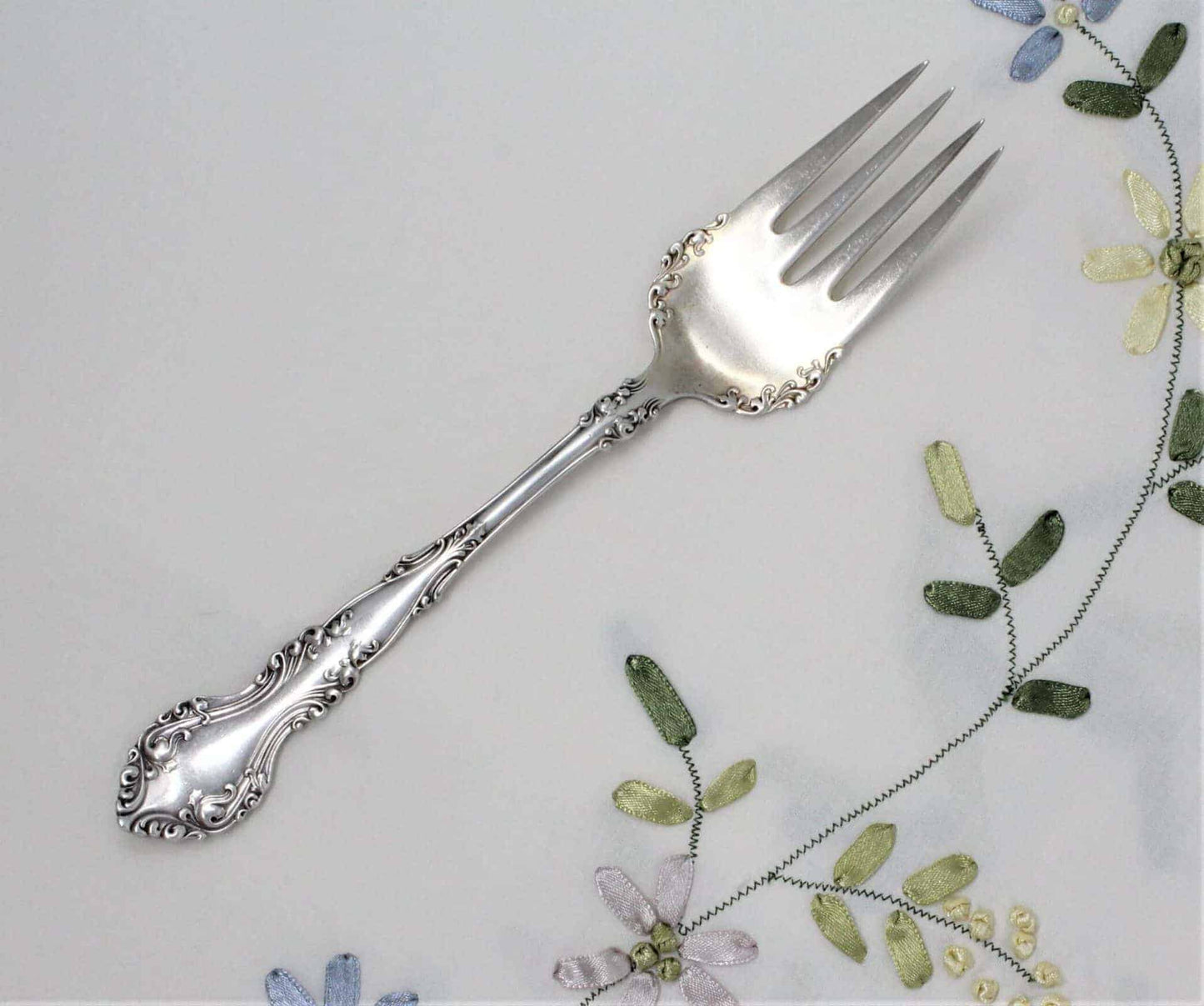 Serving / Meat Fork, Rogers & Bro AI, New Century, Silverplate, Antique