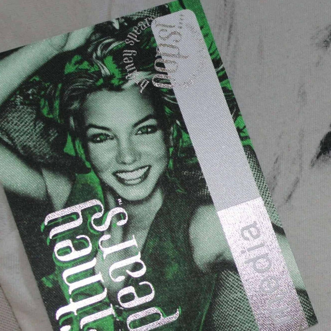 Collectible Backstage Pass, Britney Spears Oops I Did It Again Concert 2000,  Media Concert Pass, Satin Stick-On NOS.