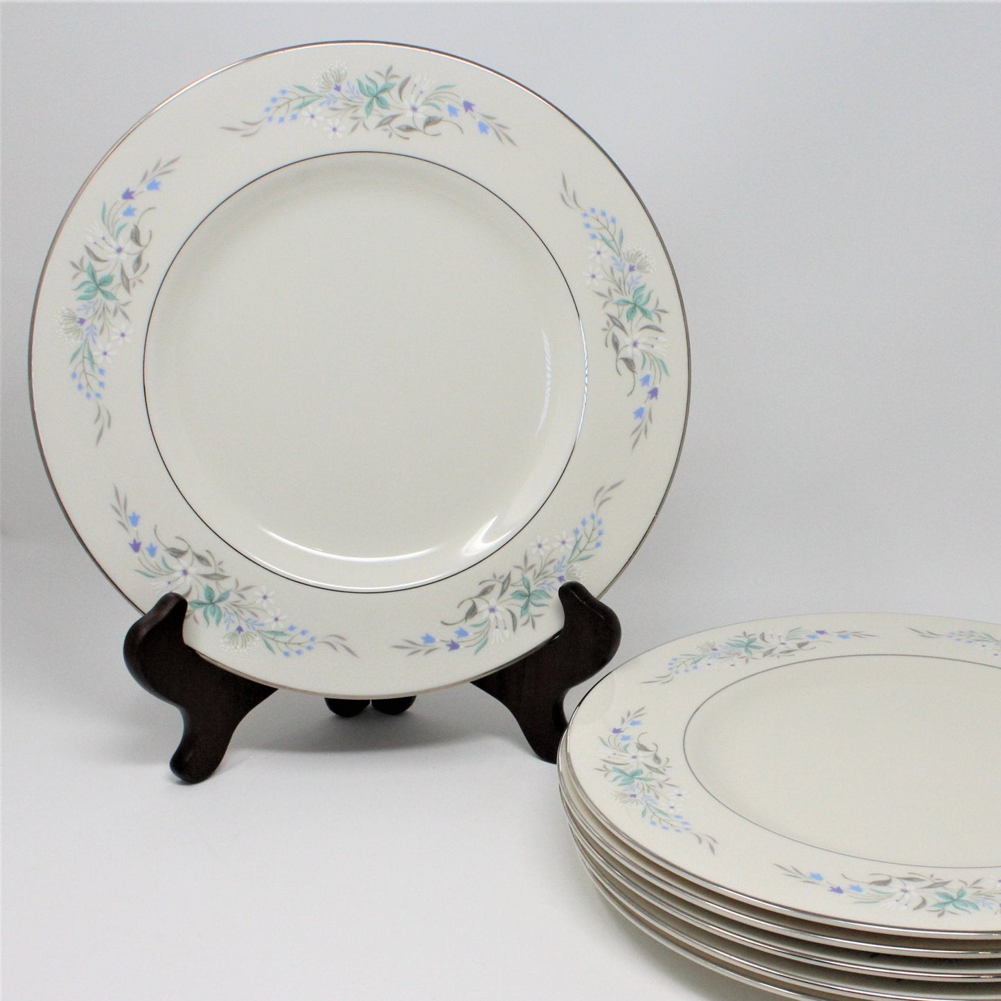 Dinner Plates, Pickard, Remembrance Fine China, Set of 6, Vintage