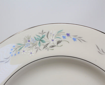 Dinner Plates, Pickard, Remembrance Fine China, Set of 4, Vintage