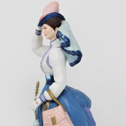 Figurine, Avon, Mrs Albee 1996, President's Club Award, Vintage