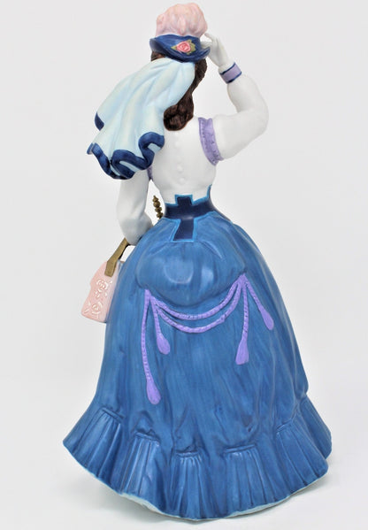 Figurine, Avon, Mrs Albee 1996, President's Club Award, Vintage
