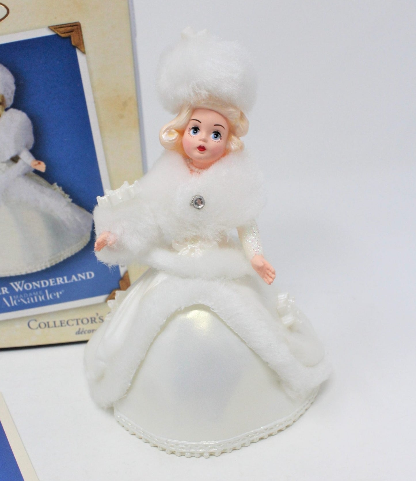 Ornament, Hallmark, Madame Alexander, Winter Wonderland #7, 2002