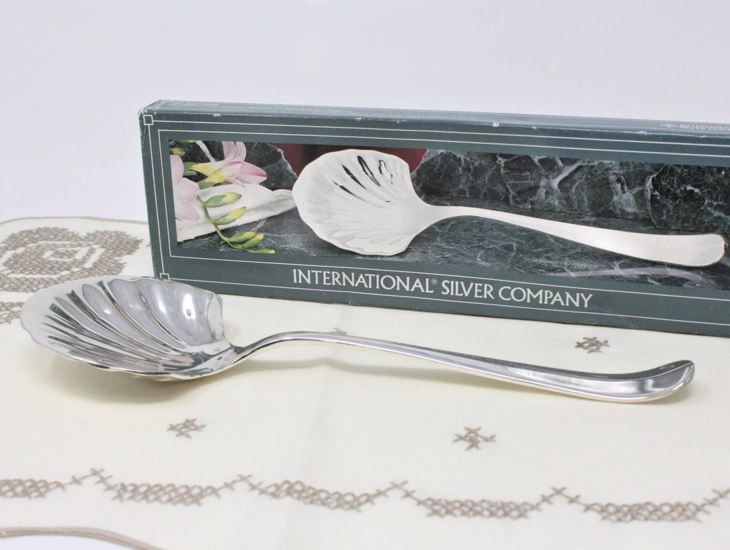 Serving Spoon, International Silver, Berry Spoon, Simplicity, Silverplate