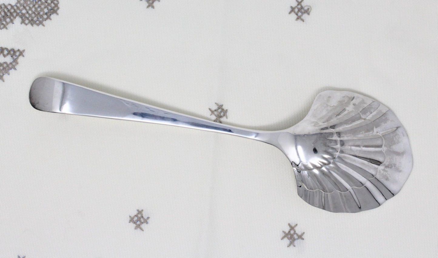 Serving Spoon, International Silver, Berry Spoon, Simplicity, Silverplate