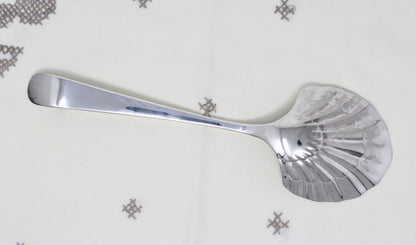 Serving Spoon, International Silver, Berry Spoon, Simplicity, Silverplate