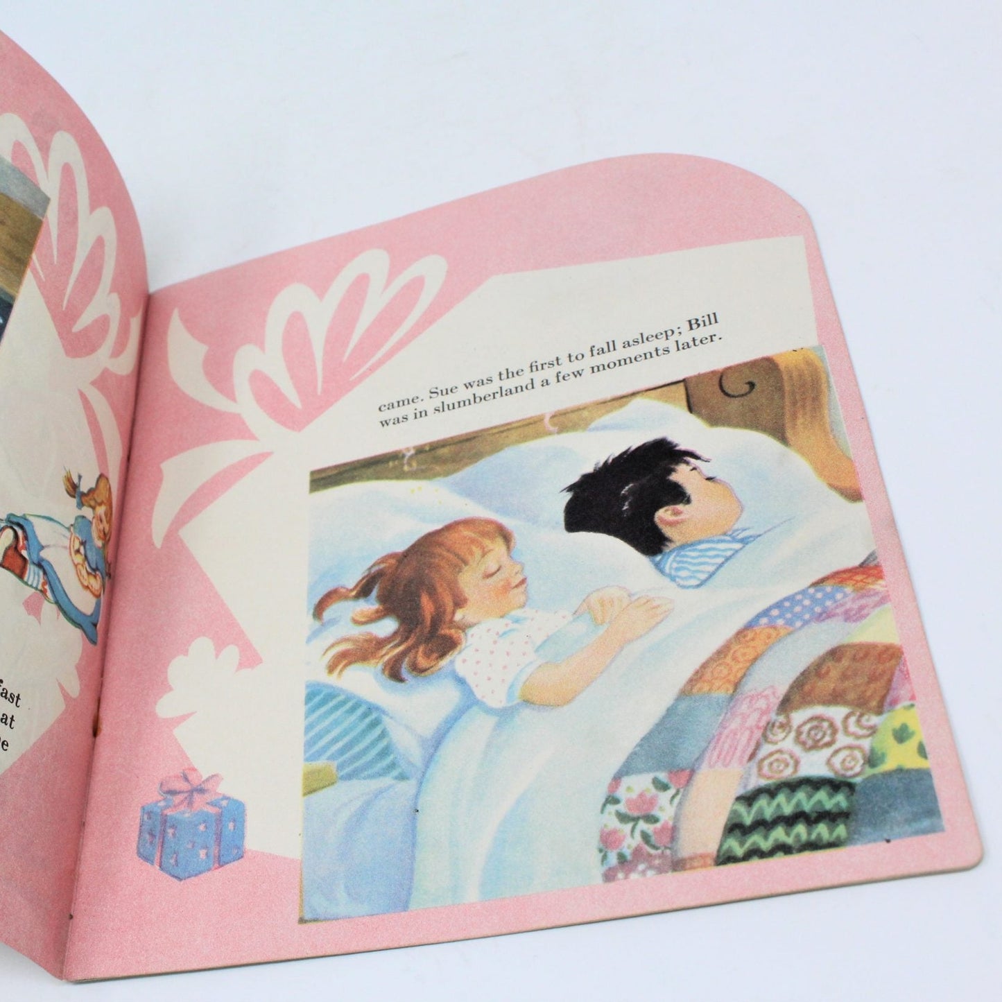 Children's Book, Samuel Lowe Co, Santa Comes to Our House, Softcover, 1951 Vintage, RARE