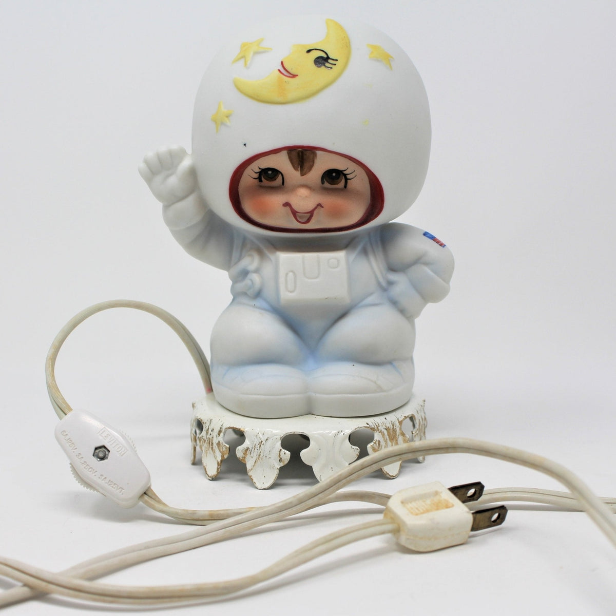 Night Light: Aladdin Giftware, Smiling Astronaut, Rare, USA, Vintage 1950s - SOLD