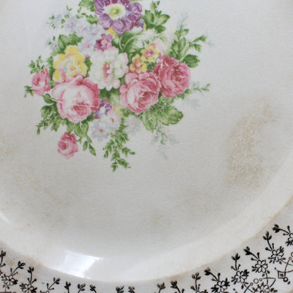 Luncheon Plates, Cosmopolitan, Mayfair 22kt Gold Filigree, Set of 5, Vintage