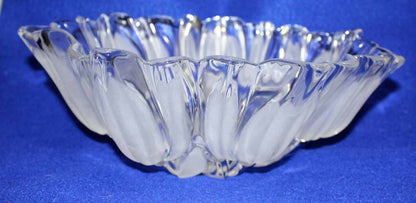 Bowl, Walther Glass, Sylvia Frosted Glass, 12" Vintage