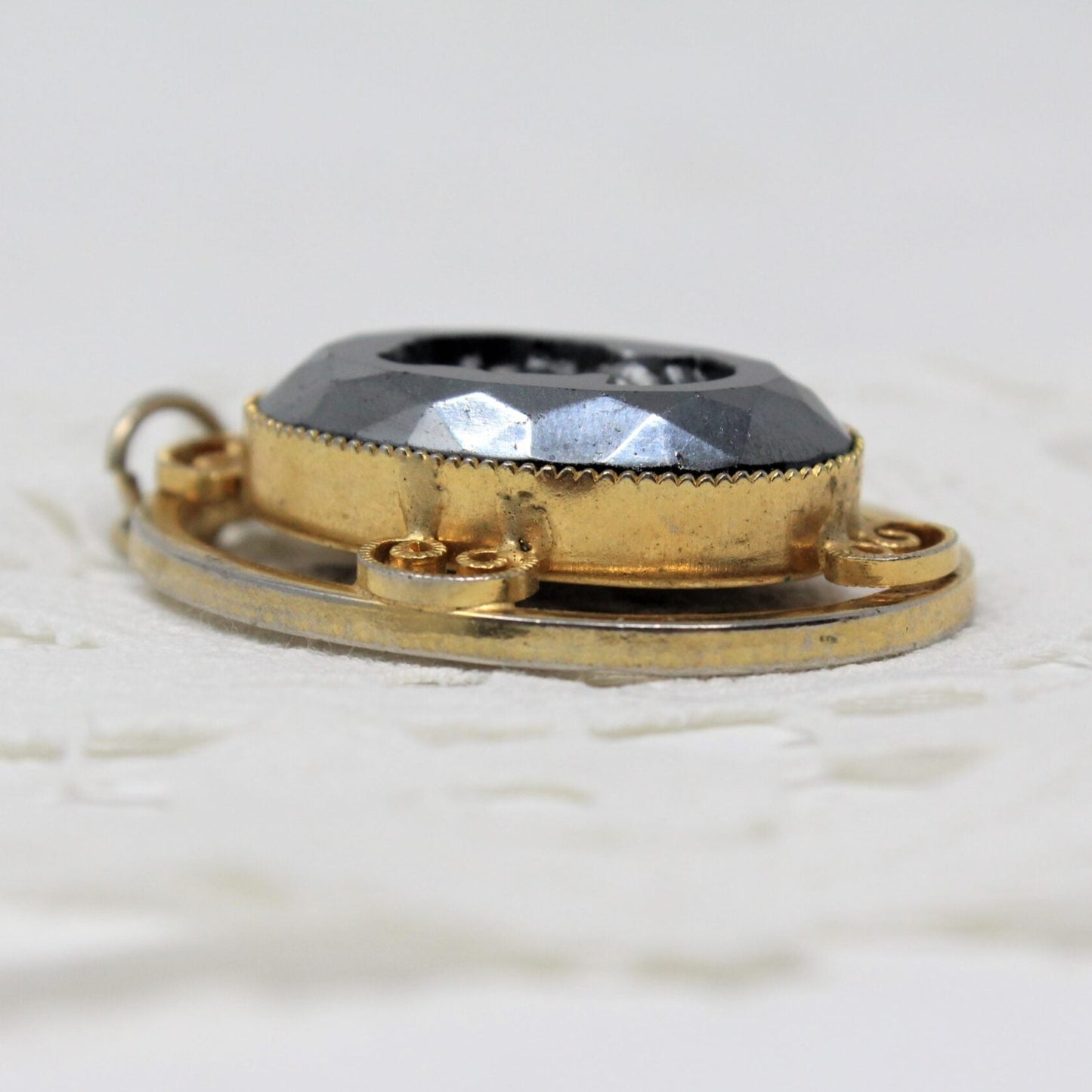 Pendant, Reverse Cameo Black Intaglio with Gold-Tone Filigree, Vintage