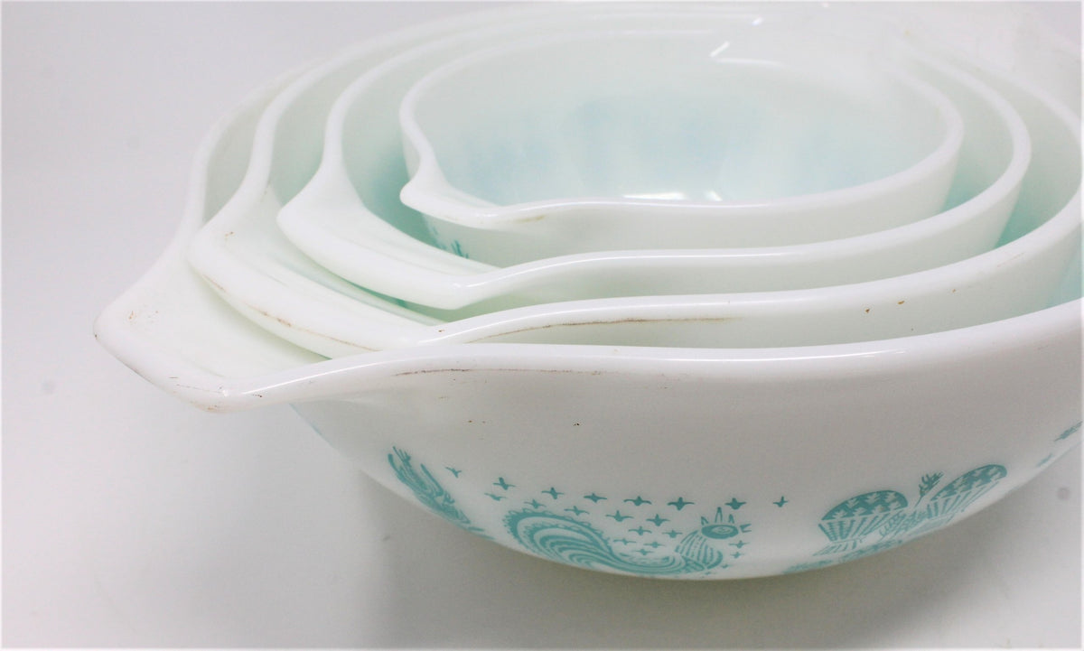 Mixing Bowl Set: Pyrex Cinderella Butterprint (Amish), Set of 4, Corning, USA, Vintage 1957 - SOLD
