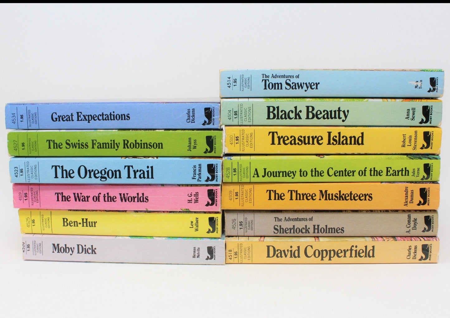 Vintage Moby Books, 13 Book Collection