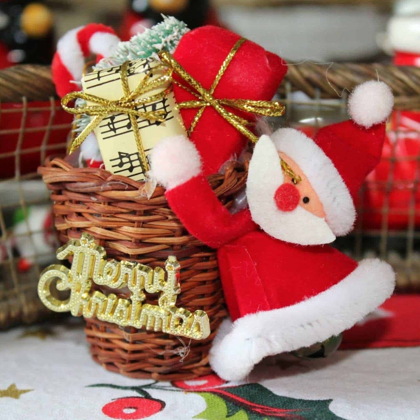 Ornaments, Santa Claus, Hand Made Felt, Set of 5, Vintage