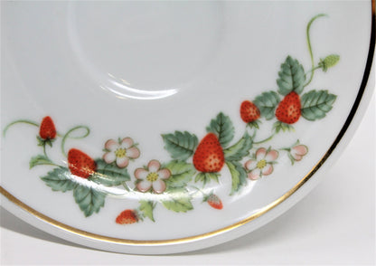Shaker with Underplate, Avon, Strawberry Collection, Vintage