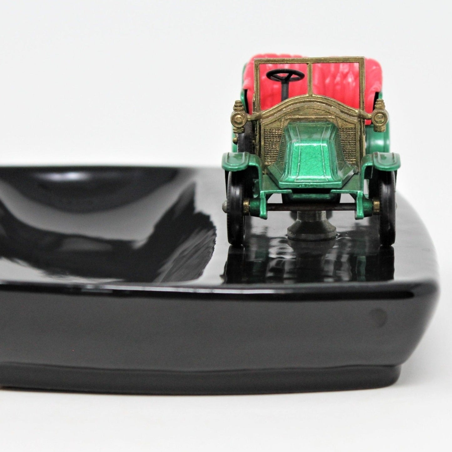 Ashtray, Lesney, Matchbox 1911 Renault 2 Seater, England, Vintage