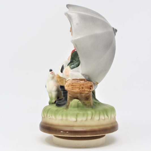 Musical Figurine, Boy and Girl with Umbrella, Raindrops Keep Falling, Vintage RARE, SOLD