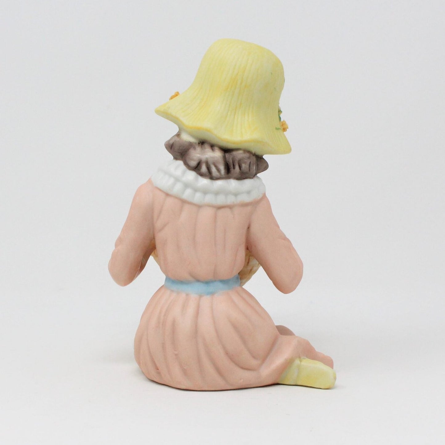 Pincushion Figurine, Ardalt, Girl with Basket, Vintage