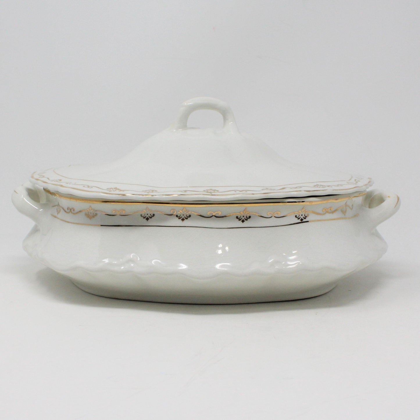 Covered Vegetable Bowl, Clinchfield SPI, Antique, 1920's