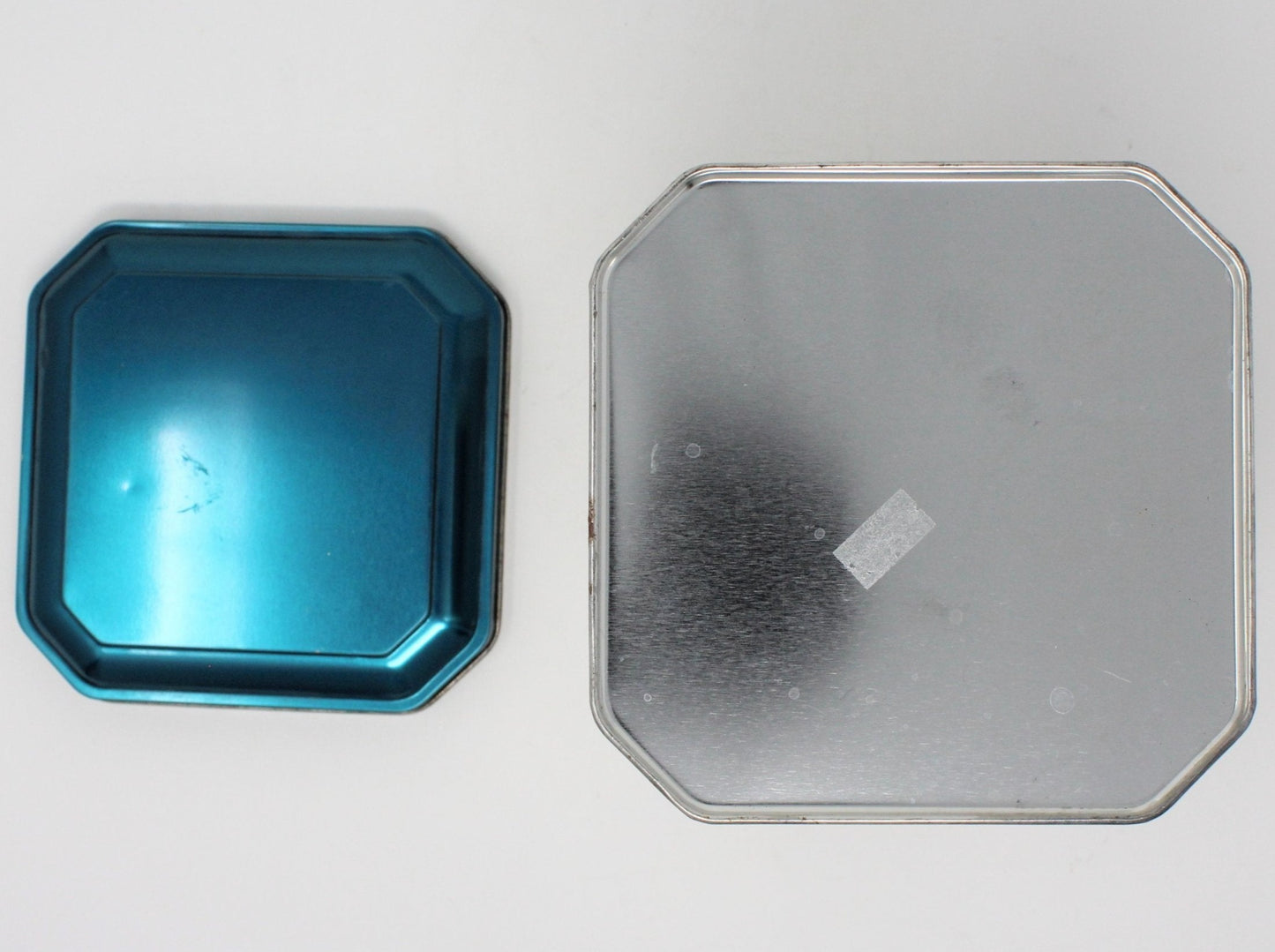 Gift Tin / Cookie Tin, Victorian Children, Happy Holidays, Metallic Teal Blue, Square