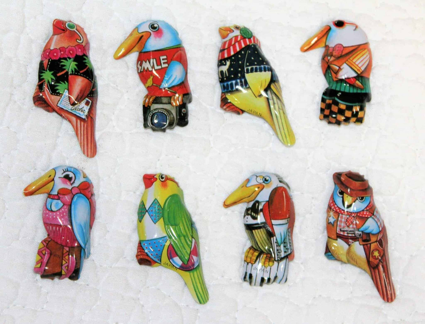 Pin, Tin Lithograph Anthropomorphic Bird Smoking Cigar, Original, Vintage