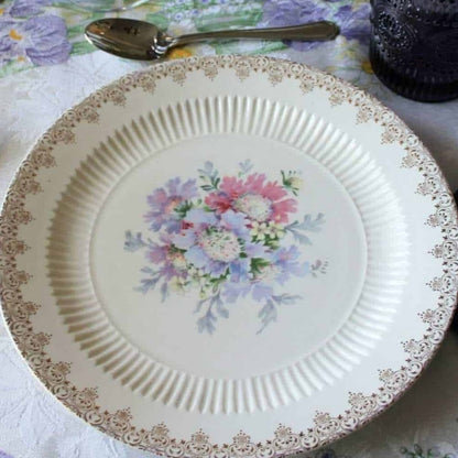 Luncheon Plates, RC Royal China, Heritage, Set of 4, Vintage, SOLD