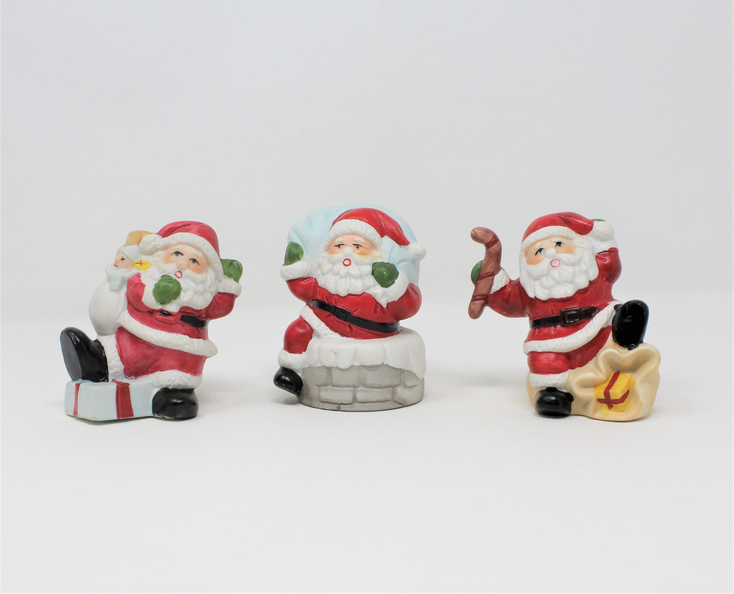 Figurine, ArtMark, Here Comes Santa, Set of 3, Vintage in Box