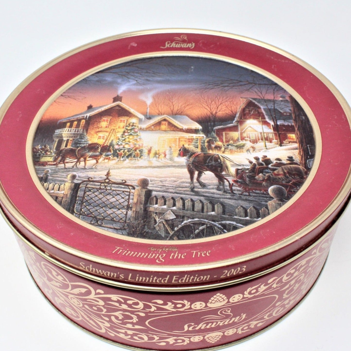 Gift Tin / Cookie Tin, Schwan's, Trimming The Tree, Terry Redlin, 2003