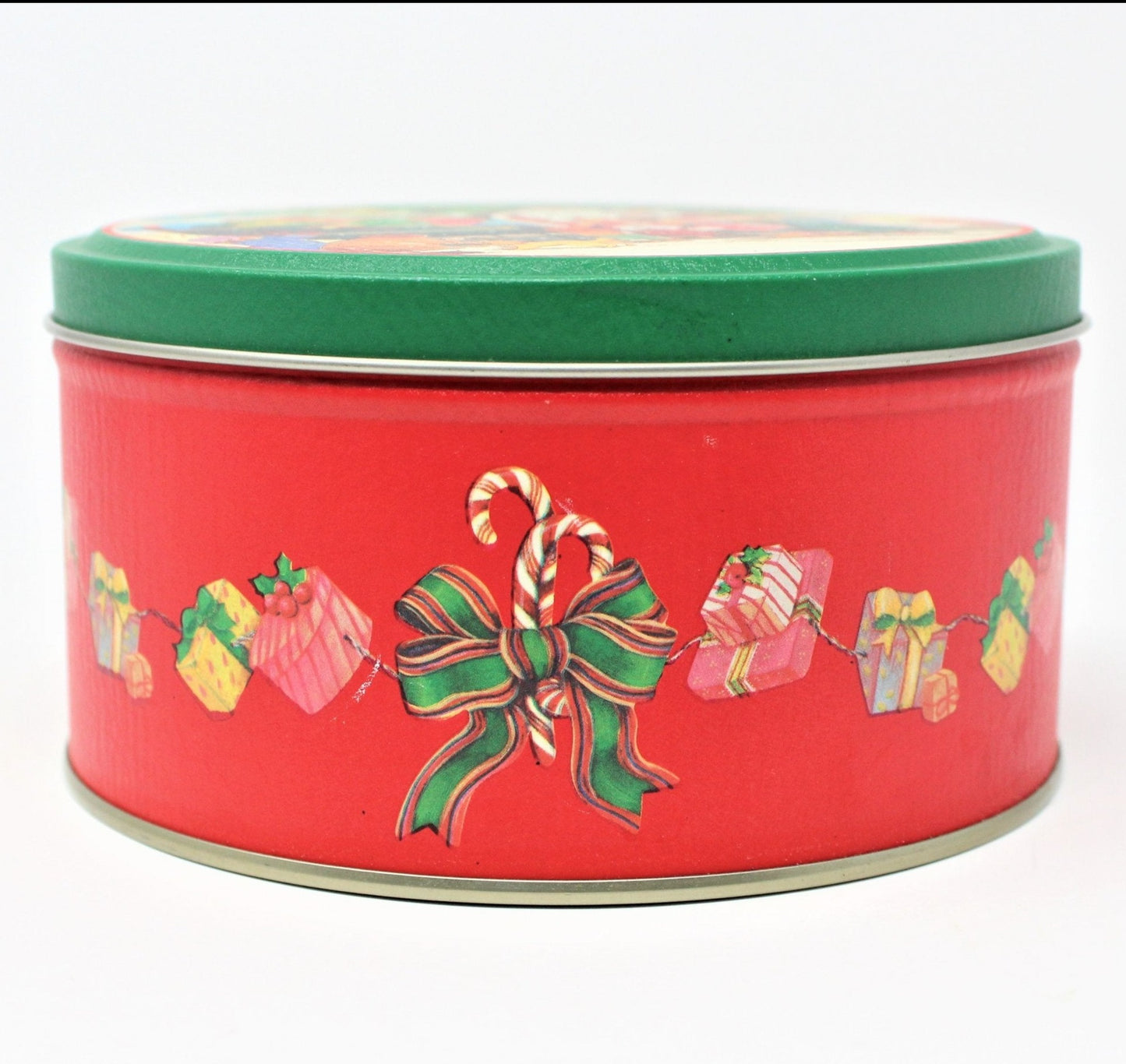 Gift Tin / Candy Tin, Wang's International, Santa with Elves & Children, Vintage