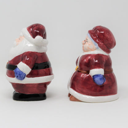 Salt and Pepper Shakers, Publix Season's Greeters, Santa & Mrs Claus, Ceramic, 2000