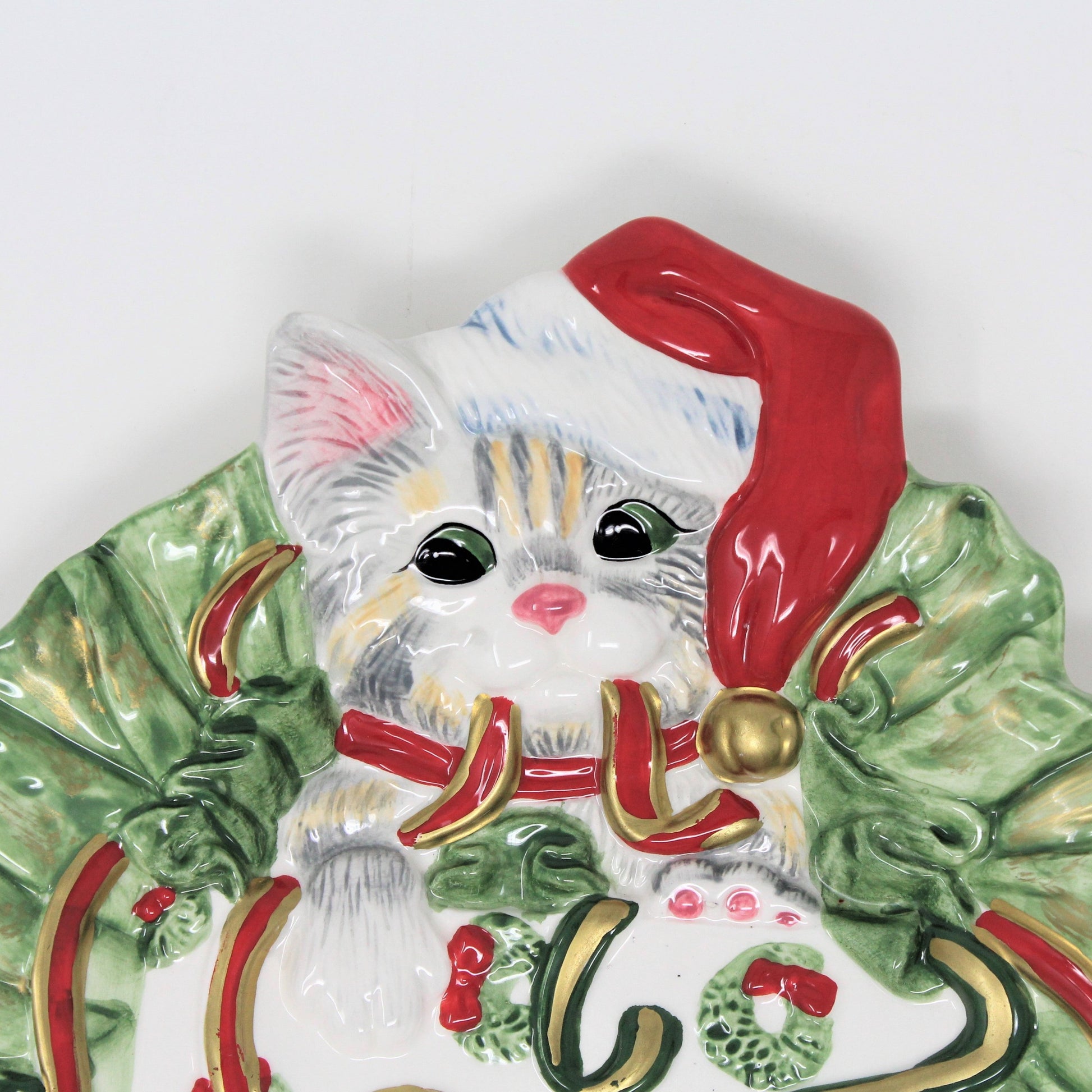 Christmas serving plate with adorable kitten, "Kitty Kringle" by Fitz & Floyd